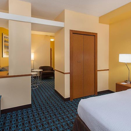 Fairfield Inn & Suites Кодак Экстерьер фото