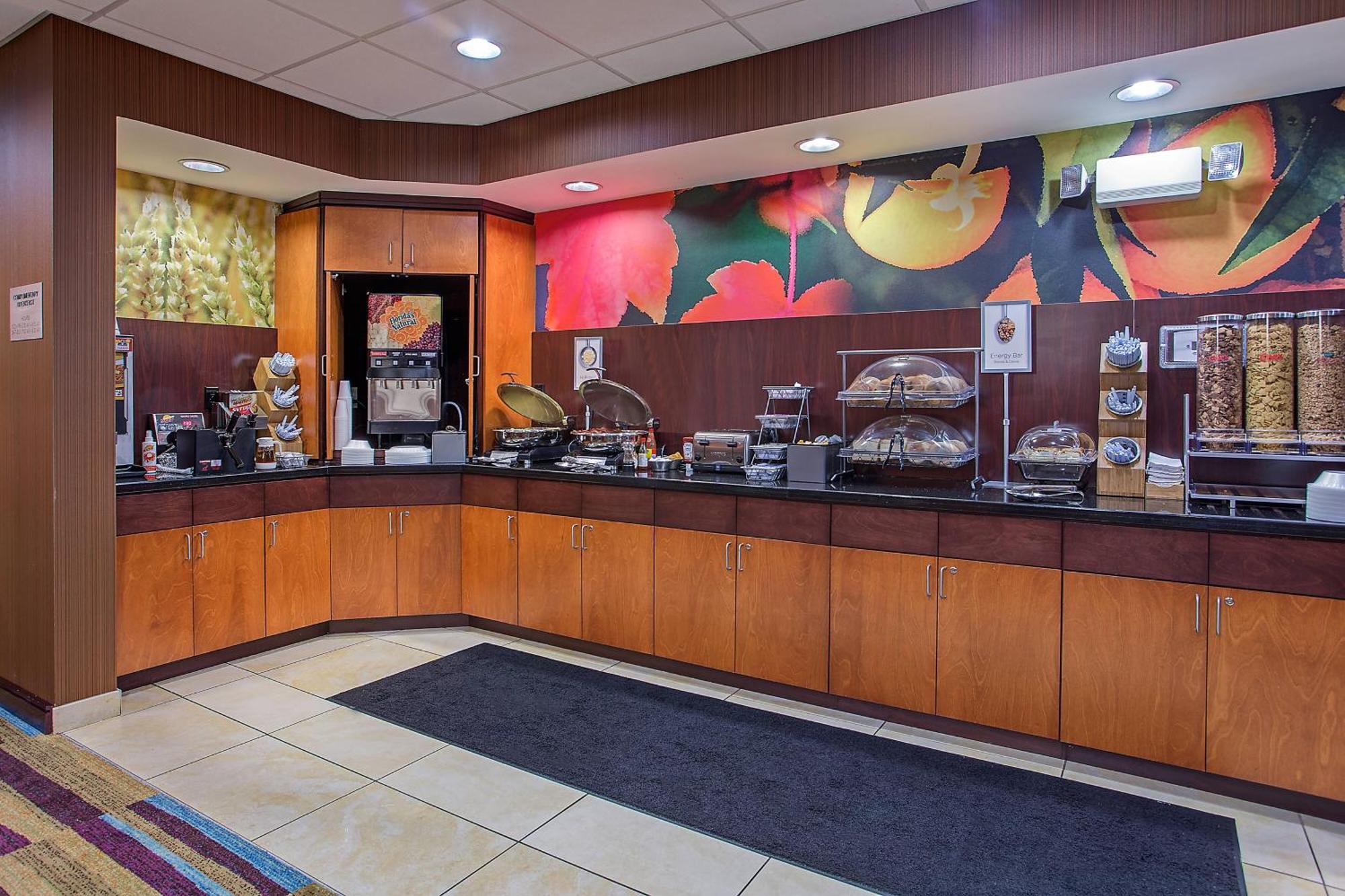 Fairfield Inn & Suites Кодак Экстерьер фото