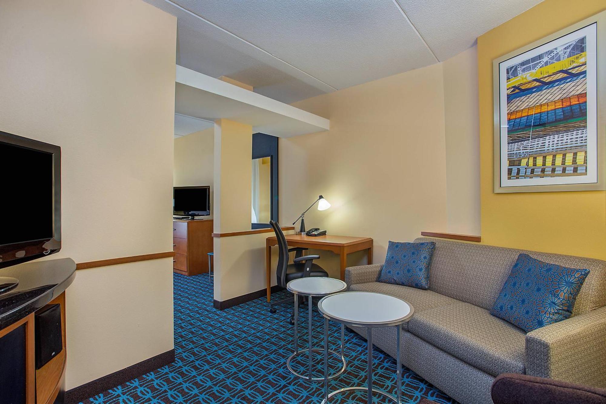 Fairfield Inn & Suites Кодак Экстерьер фото