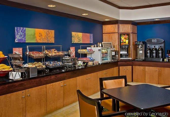Fairfield Inn & Suites Кодак Экстерьер фото