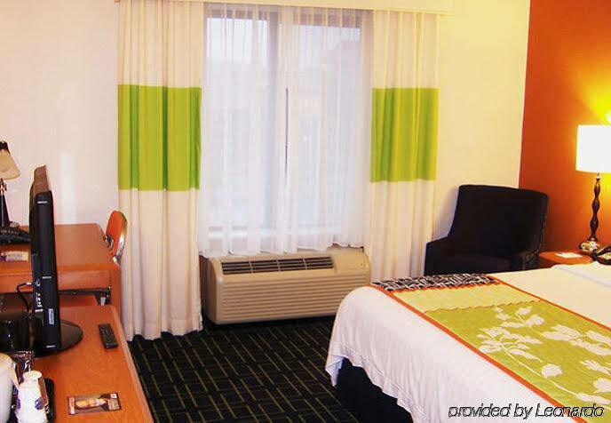 Fairfield Inn & Suites Кодак Экстерьер фото